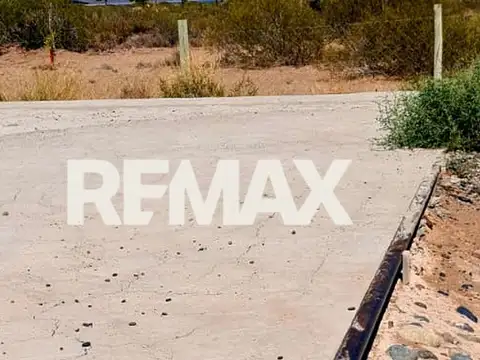 VENTA LOTE CON PLATEA - CHOCÓN MEDIO - NEUQUEN