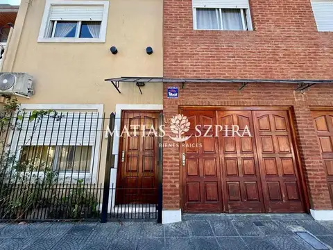 Venta de Casa 4 AMBIENTES en Wilde, Avellaneda.