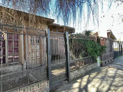 Casa venta refacccionar  Ituzaingo  norte