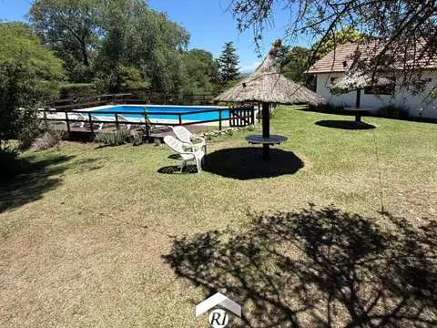 COMPLEJO DE CABAÑAS EN VILLA GRAL BELGRANO