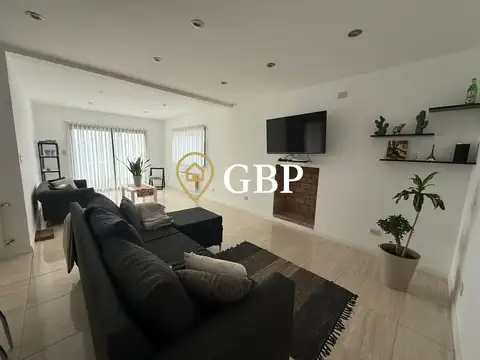 Casa en Alquiler en Canning, USD 2.200