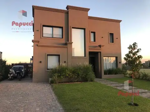 boulevard de todos los santos al 4300