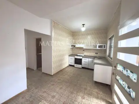 Depto Tipo Casa en Venta en Ramos Mejía Norte, USD 79.900