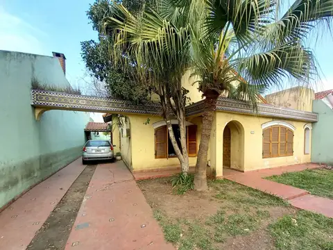 Casa en venta en Castelar Norte