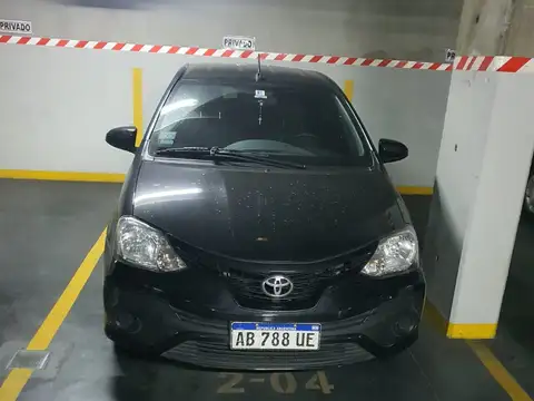 COCHERAS FIJAS Y CUBIERTAS EN ESTACIONAMIENTO PRIVADO UBICADAS EN EL SEGUNDO SUBSUELO, OPORTUNIDAD DE VENTA EN BLOCK