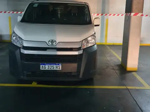 Avenida Rivadavia 2300, Piso -2