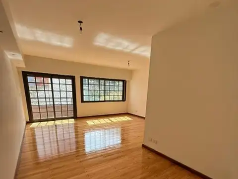 INCREIBLE 3 1/2 AMBIENTES - 86 M2.