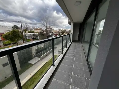 Venta departamento 4 ambientes en Haedo a estrenar