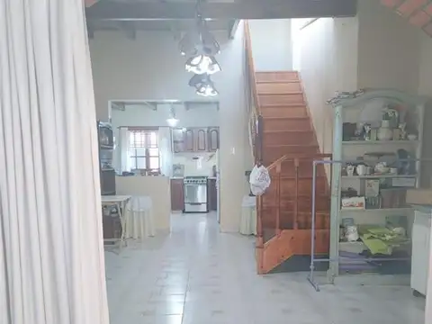 Casa en Venta con 1 cochera