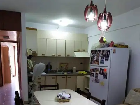 Venta  Departamento de 2 amb c/balcón al frente! Santa Tere