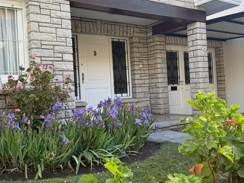 Casa en Venta en Los Troncos, USD 299.900