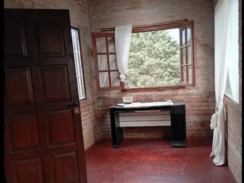 Casa en Venta con 4 cocheras