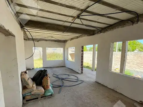 Casa 6 ambientes con 3 baños