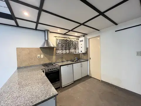 Depto Tipo Casa en Venta en Villa Pueyrredón, USD 86.000
