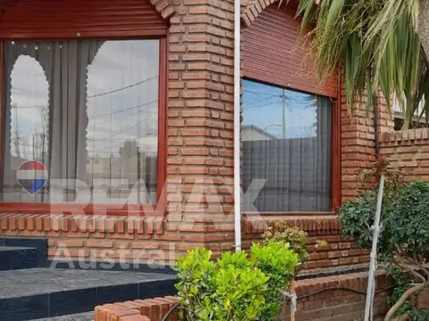 Casa en Venta en Caleta Olivia, USD 160.000