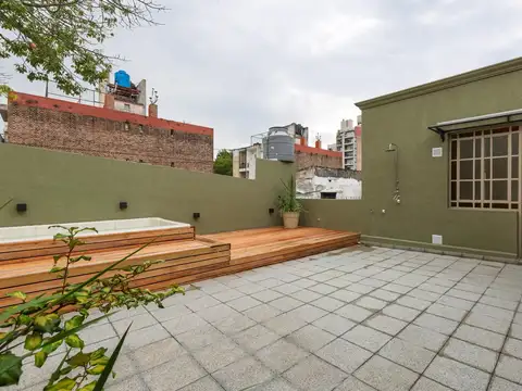 Casa 4 ambientes con 2 baños