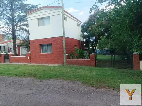 Casa en venta - 3 Dormitorios 2 Baños - Cochera - 750Mts2 - Villa del Dique, Córdoba