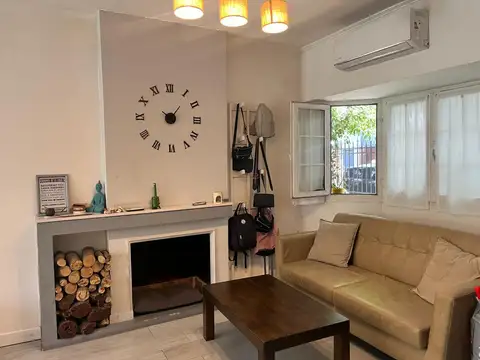 Adrogue triplex en venta 3 dorm cochera piscina jardin