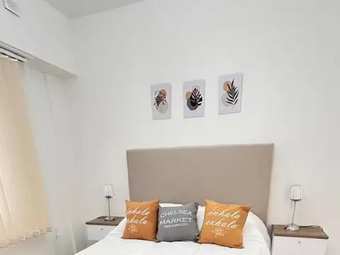 Hermoso depto. reciclado a nuevo y equipado.