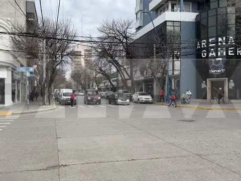 Local en Venta 86 años
