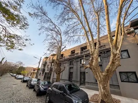 Monoambiente Apto Profesional c/ Cochera y Patio - 25 de Mayo 191, Temperley