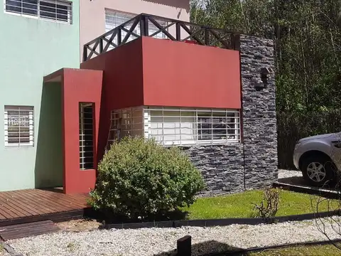 32 e/ Pinamar y Necochea