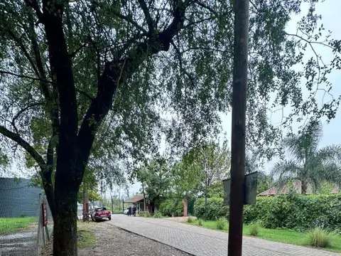 Bº PRIVADO PARQUE JUAN GRANDE 100