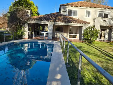 Casa en Venta de 3 dormitorios