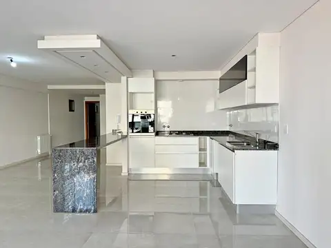 Excelente departamento en venta 3 dormitorios Pellegrini 500