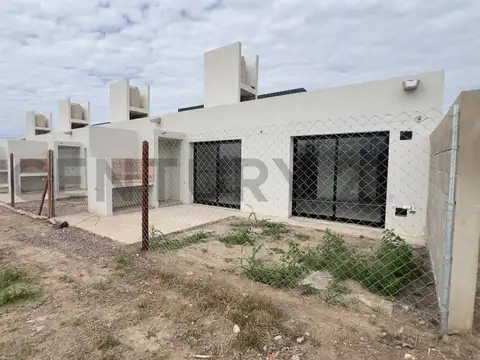 COMPLEJO DE 4 DÚPLEX EN DOCTA – OPORTUNIDAD CON FINANCIACIÓN