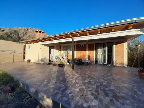 SE VENDE CASA ALTOS DEL PORTEZUELO