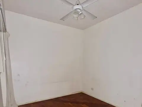 Paraguay 5400, Piso 1