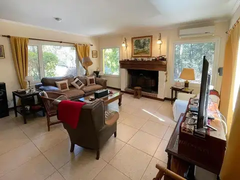 Casa en Venta al Oeste