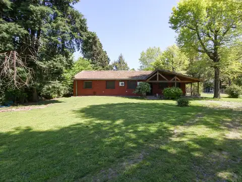 VENTA CASA QUINTA 5 AMB CON PILETA