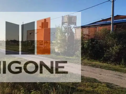 Terreno en Venta 15  mts Fondo