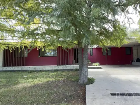 Venta I Importante Casa Estilo Moderno - Barrio Privado Sausalito / Pilar