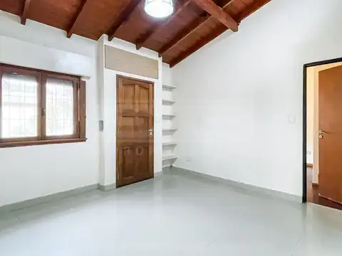 General Piran 1000 entre Diagonal Salta y Saavedra