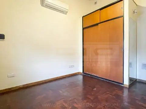 Depto Tipo Casa en Venta 8 años