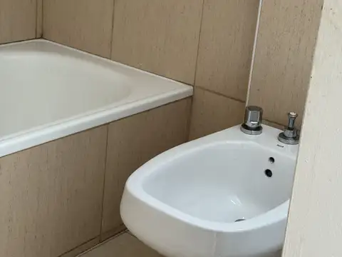 Departamento en Alquiler en Pinar De Wilde, $ 480.000