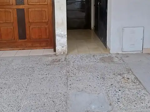 Villegas 400, Piso 1