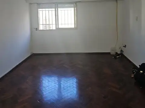 Departamento en Alquiler 50 años