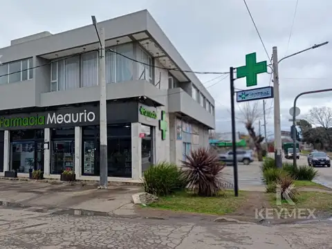 Venta Locales - Edificio Comerciale y Oficinas - Pilar