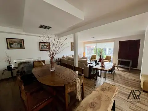 Casa en Venta de 6 dormitorios