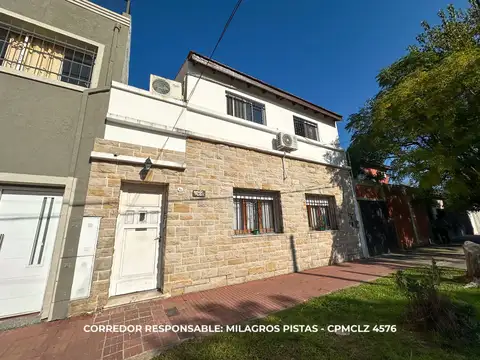 Depto Tipo Casa en Venta de 3 ambientes