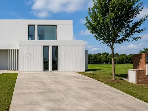 Casa  en Alquiler en Los Cardos, Manuel Alberti, Pilar
