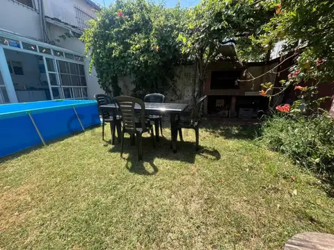 VENTA PH 4 AMBIENTES CON JARDIN Y COCHERA  APTO CREDITO MORENO