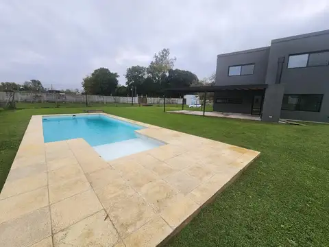 Venta San Matias casa 3 suites, pileta