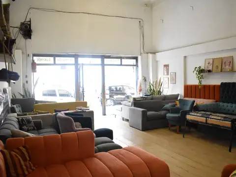 Local en Venta en Almagro, USD 320.000
