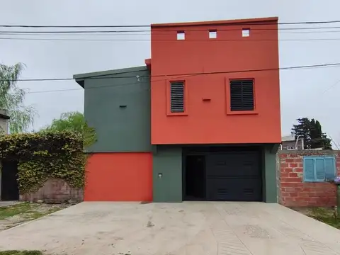 Casa en Venta en Villa Elvira, USD 95.000