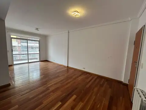Senillosa 400, Piso 6
